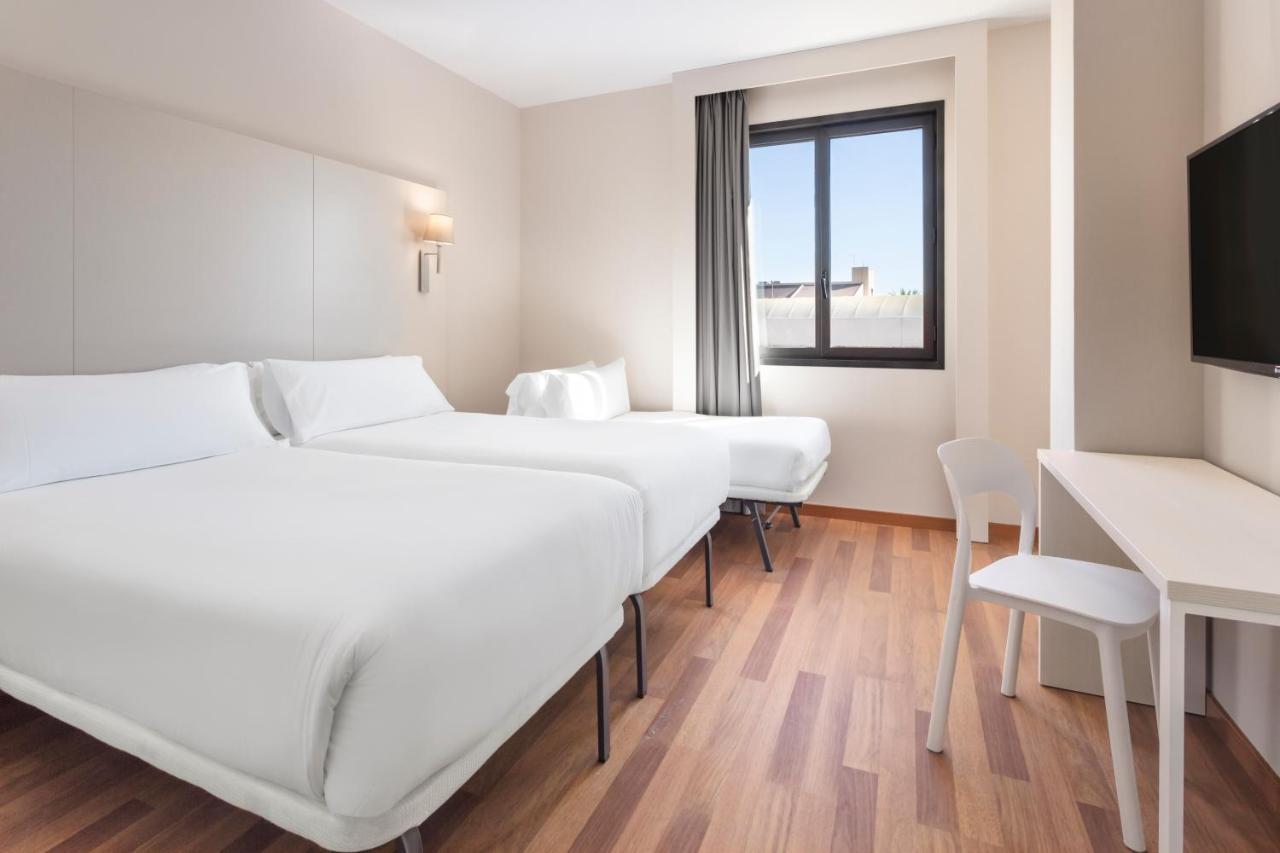 B&B Hotel Ельче Екстер'єр фото