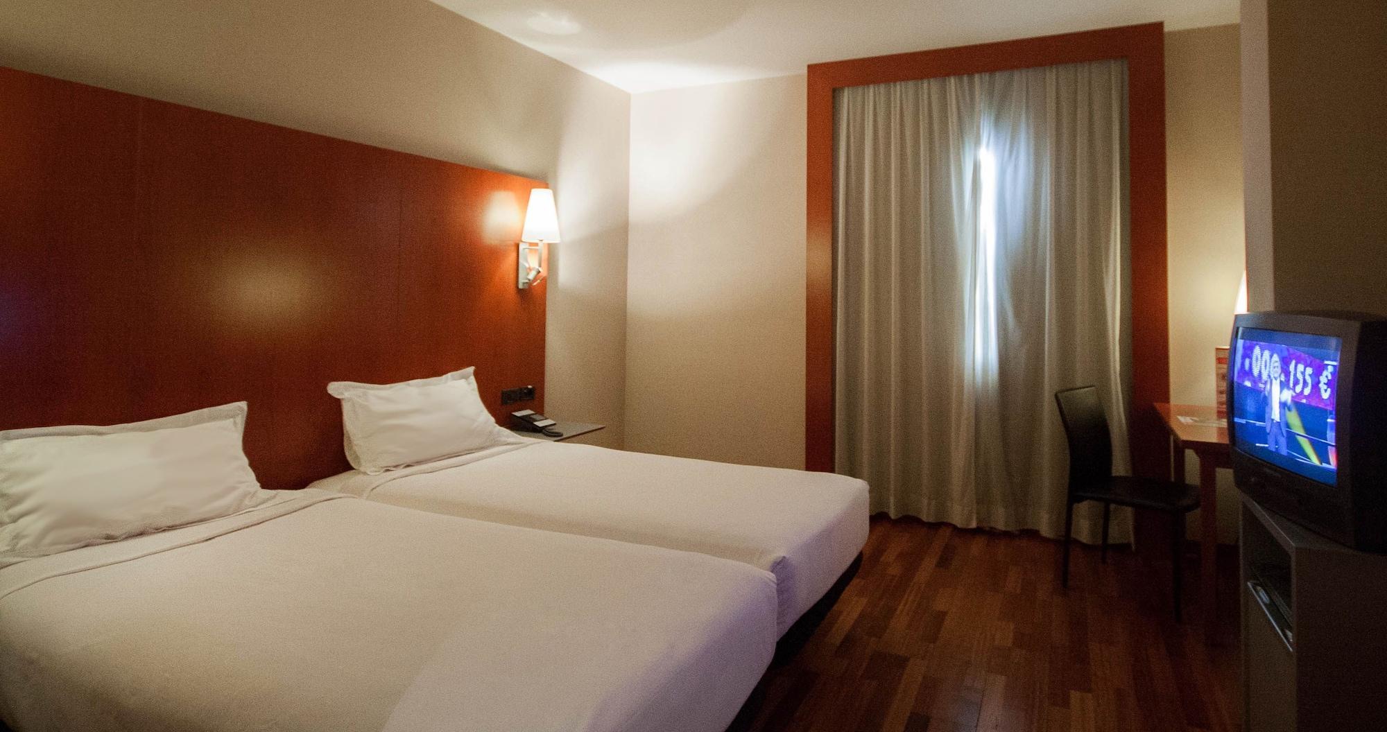 B&B Hotel Ельче Екстер'єр фото